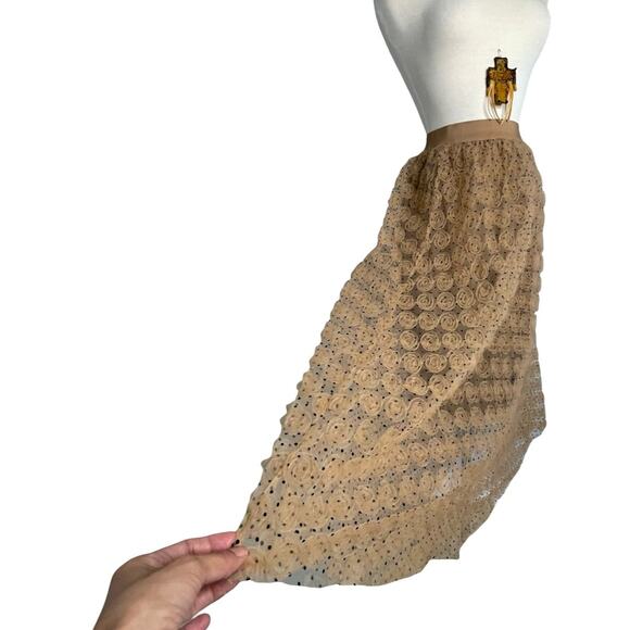Whimsical Chicwish Rosette Mesh Midi Skirt Tan with Polka Dots S-M - Picture 5 of 7